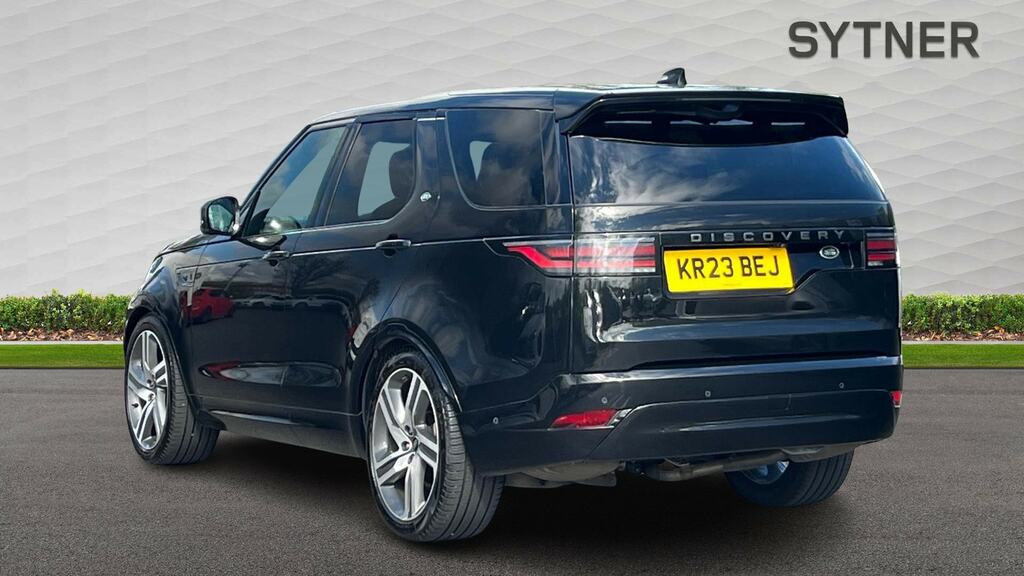 Land Rover Discovery 3.0 D300 R-dynamic Hse KR23BEJ Black #2