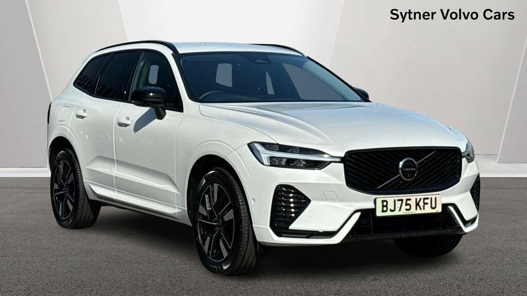 Volvo XC60 2.0 B5p Plus Dark Awd Geartronic White