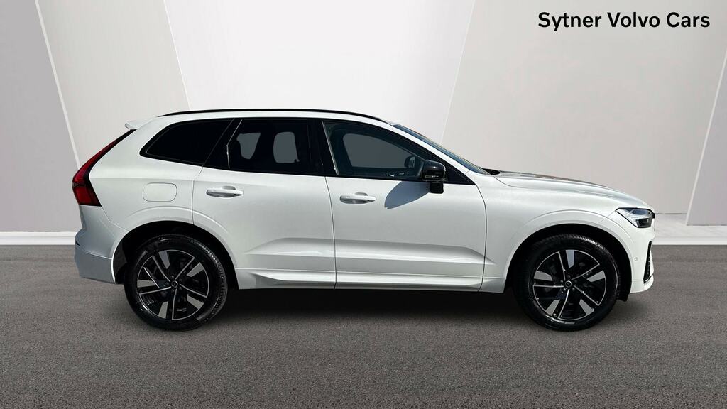 Volvo XC60 2.0 B5p Plus Dark Awd Geartronic BJ75KFU White #3