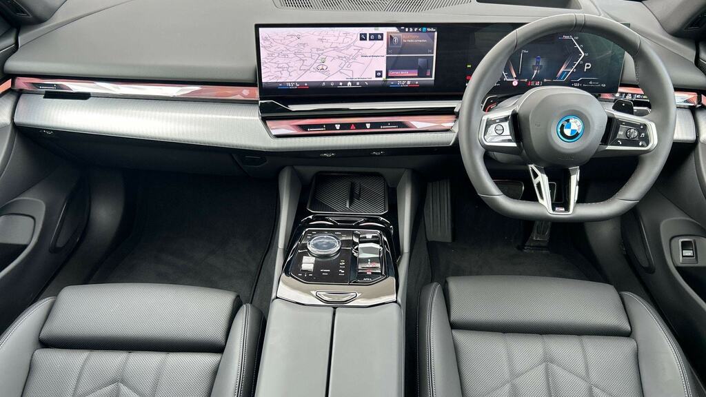 BMW 5 Series 530E M Sport Tech Plus VK26AUE Blue #4