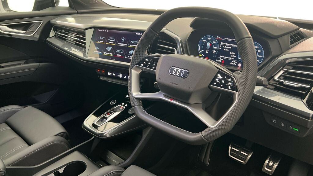 Audi Q4 E Tron 150Kw 40 63Kwh Black Edition Tech Pack CX26HSU Grey #6