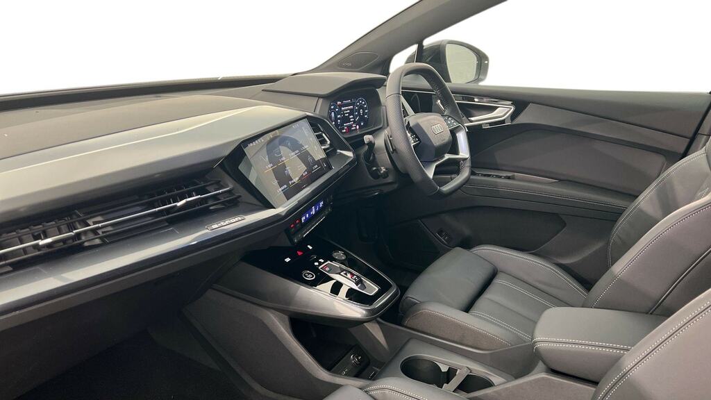 Audi Q4 E Tron 150Kw 40 63Kwh Black Edition Tech Pack CX26HSU Grey #2