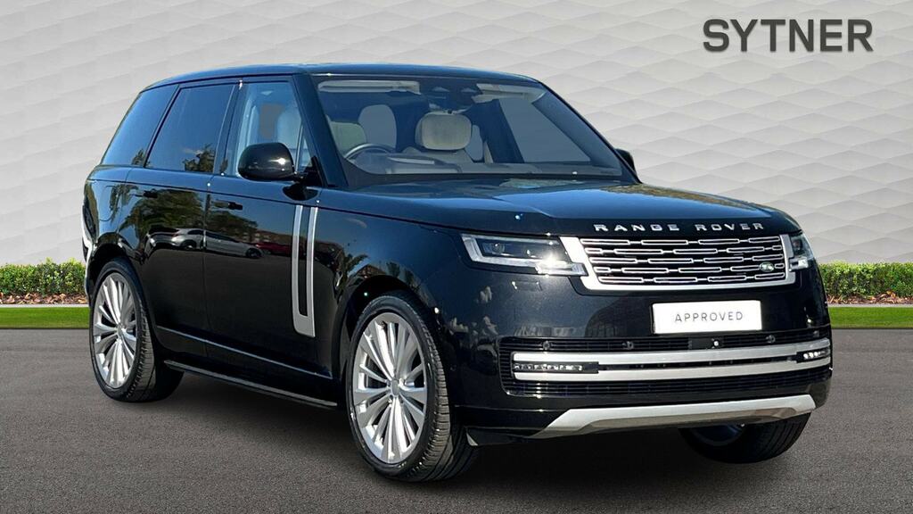 Land Rover Range Rover 4.4 P530 V8 First Edition Black