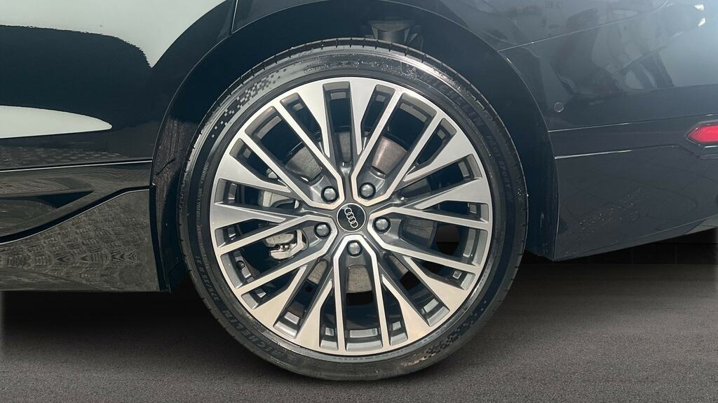 Audi A6 E-tron Avant 270Kw Performance 100Kwh S Line Sv CX26HRK Black #5