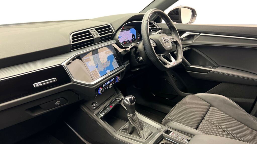 Audi Q3 35 Tfsi Black Edition S Tronic Cs Pack RJ23MXE Blue #2