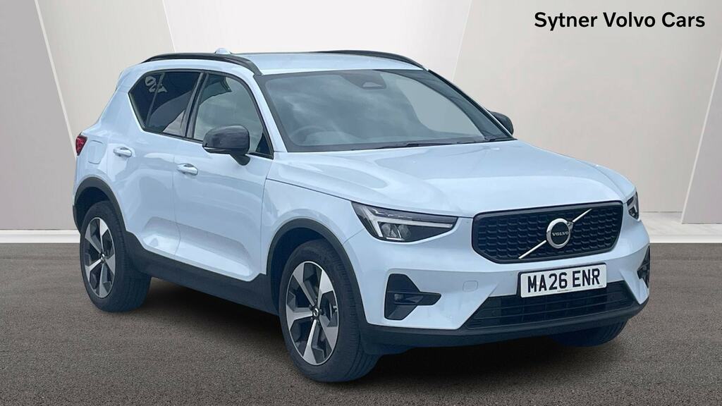 Volvo XC40 2.0 B3p Plus Dark Blue