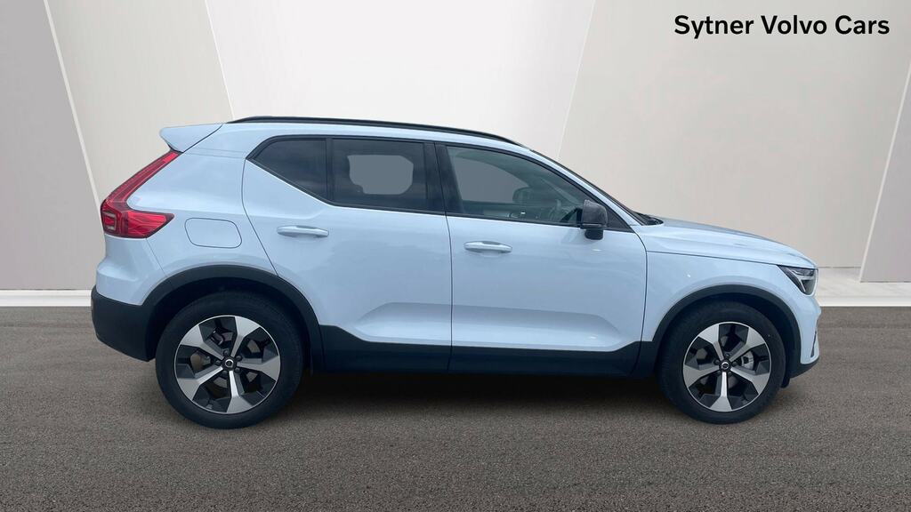 Volvo XC40 2.0 B3p Plus Dark MA26ENR Blue #3