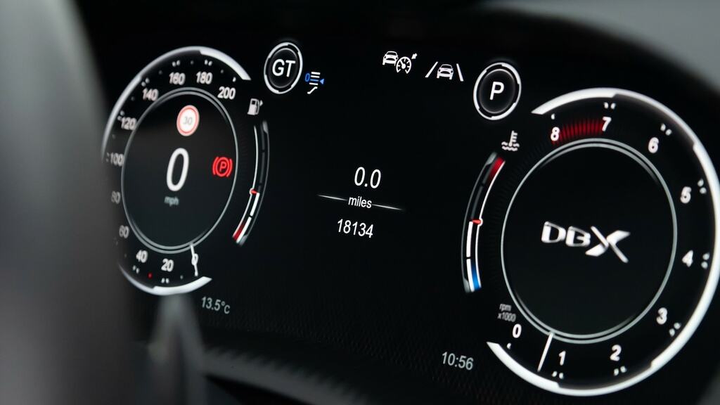 Aston Martin DBX V8 550 Touchtronic Grey #6