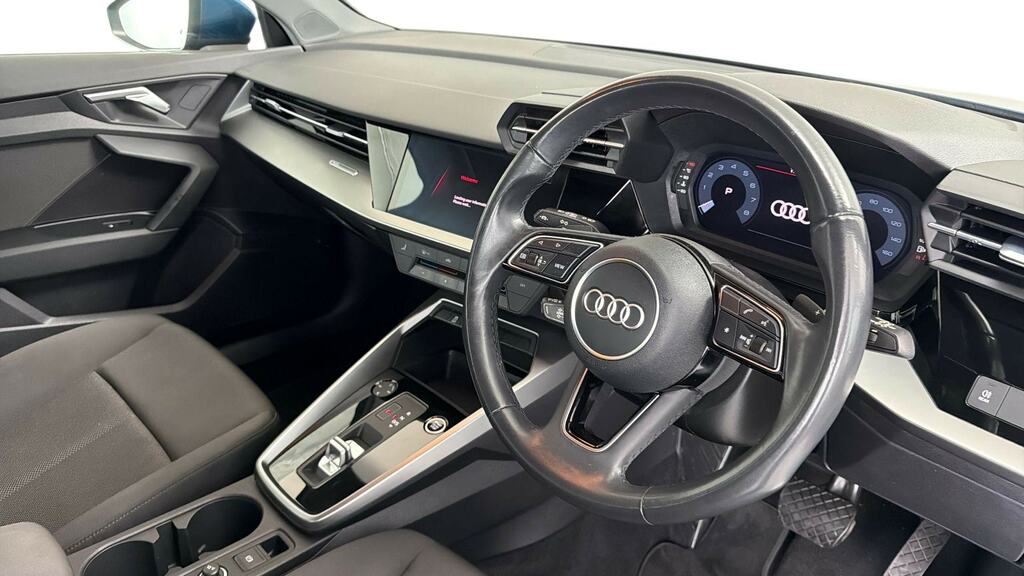 Audi A3 35 Tfsi Technik S Tronic KF72VPL Blue #6