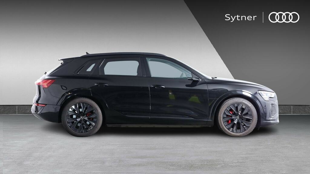 Audi Q8 e tron 300Kw 55 Quattro 114Kwh Launch Edition KK23SXP Black #4