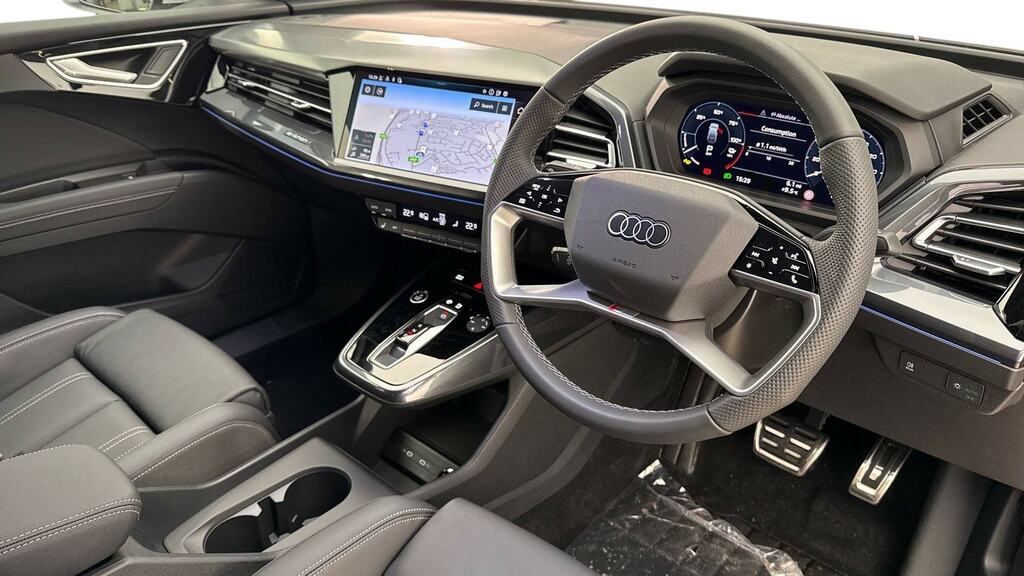 Audi Q4 E Tron 150Kw 40 63Kwh S Line Leather CX26HRZ White #6
