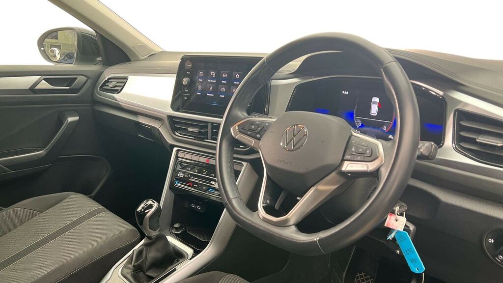 Volkswagen T-Roc 1.5 Tsi Life CX23PWZ White #6
