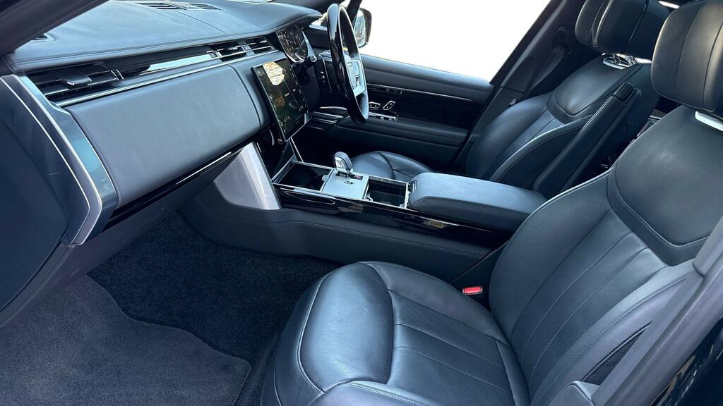 Land Rover Range Rover 3.0 P550e GD24AXW Black #3