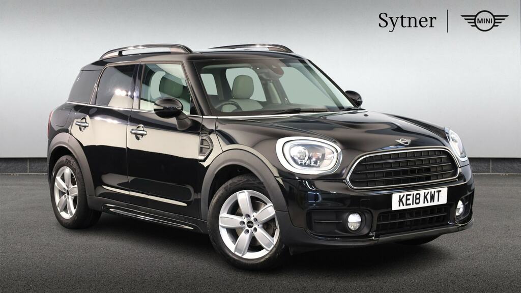 Mini Countryman 2.0 Cooper D Mini Yours Chili Pack Black