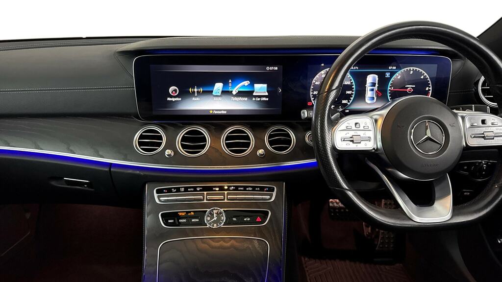 Mercedes-Benz E Class E220d Amg Line Night Edition Prem 9G-tronic LN69GGE Black #6