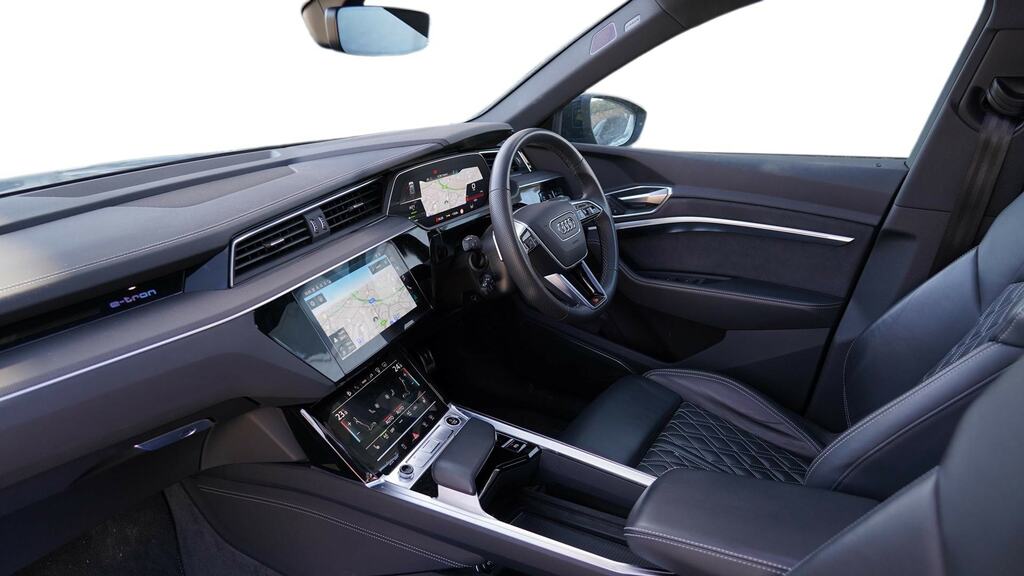 Audi Q8 e tron 300Kw 55 Quattro 114Kwh Vorsprung AJ23DFK Grey #2