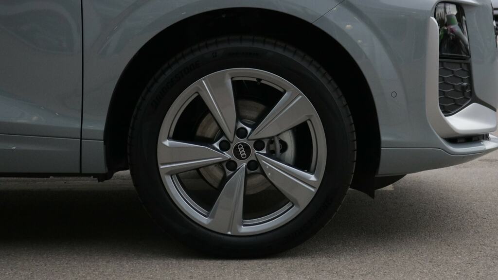 Audi Q3 1.5 Tfsi S Line S Tronic Soundvision Pack YK26JJY Grey #5
