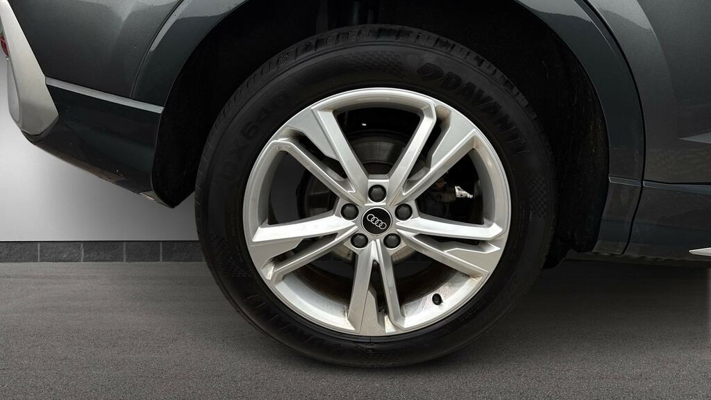 Audi Q3 35 Tdi S Line S Tronic CY71DDK Grey #5