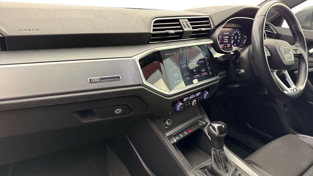 Audi Q3 35 Tdi S Line S Tronic CY71DDK Grey #2