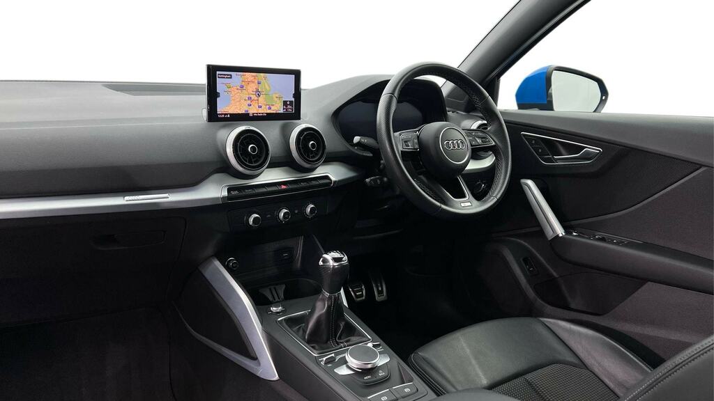 Audi Q2 30 Tfsi S Line FG22HWR Blue #2