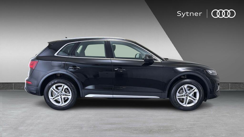 Audi Q5 45 Tfsi Quattro Sport S Tronic LC22KLF Black #4