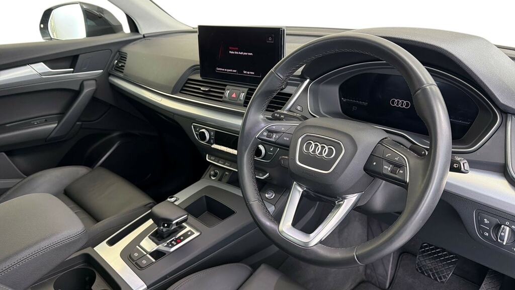 Audi Q5 45 Tfsi Quattro Sport S Tronic LC22KLF Black #6