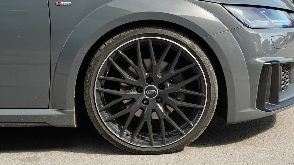 Audi TT 40 Tfsi Black Edition S Tronic Tech Pack EO20WDW Grey #5