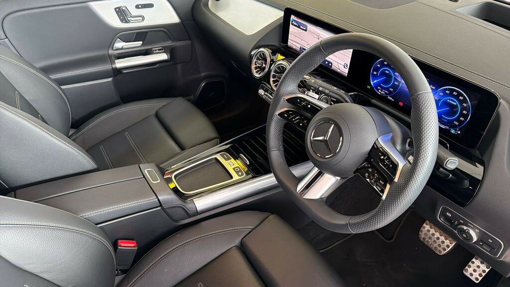 Mercedes-Benz EQA Eqa 250 140Kw Amg Line Prem Plus 70.5Kwh KX75OYD White #3
