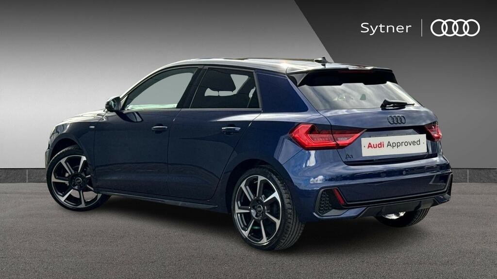 Audi A1 35 Tfsi Black Edition S Tronic CX75HKC Blue #3