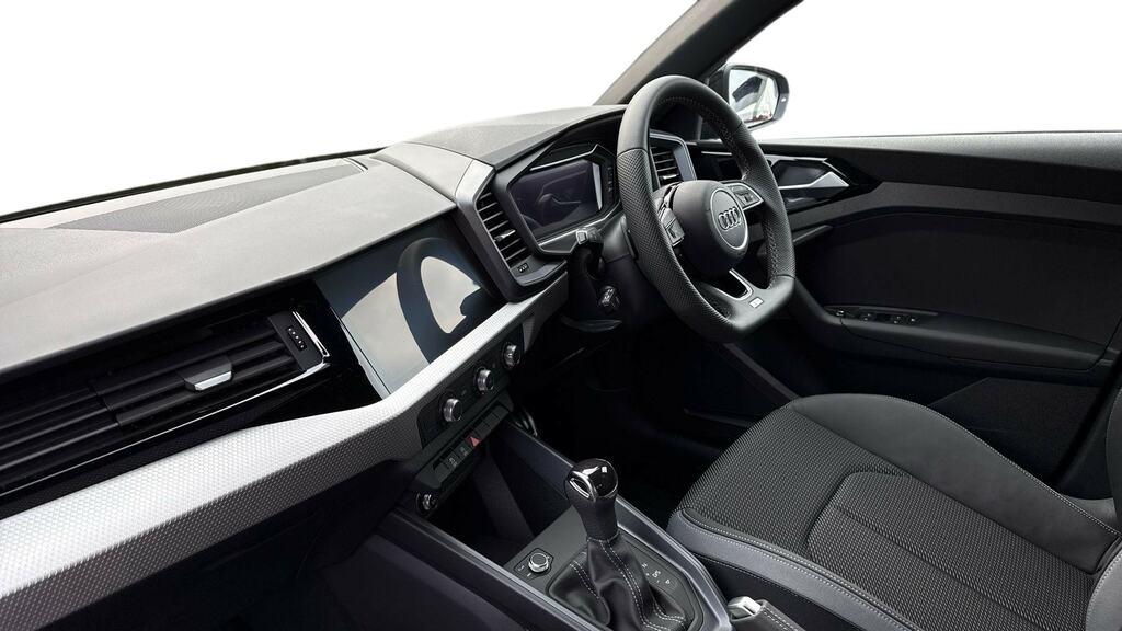 Audi A1 35 Tfsi Black Edition S Tronic CX75HKC Blue #2