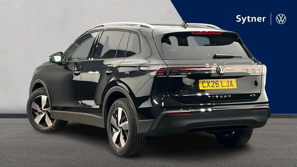 Volkswagen Tiguan 1.5 Etsi 150 Match Dsg CX26LJA Black #3