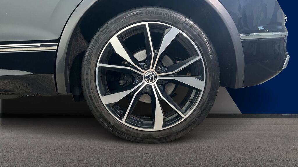 Volkswagen Tiguan 1.5 Tsi 150 R-line Dsg DG71BND Black #5