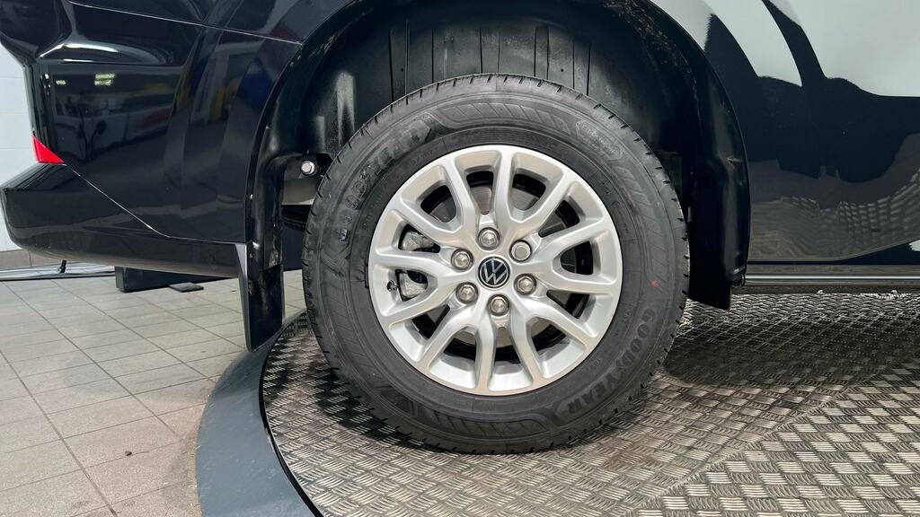 Volkswagen Transporter 2.0 Tdi 150 Commerce Pro Van CX26TTU Black #5