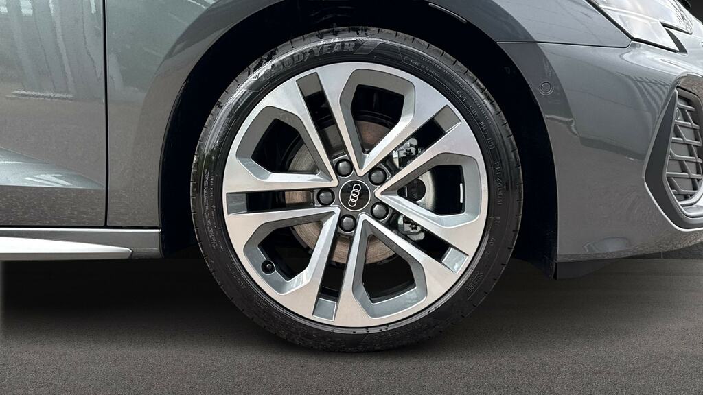 Audi A3 35 Tfsi S Line S Tronic Tech Pack DN25WFU Grey #5
