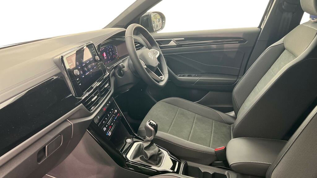 Volkswagen T-Roc 1.5 Tsi Style Design CX26LPA Black #3