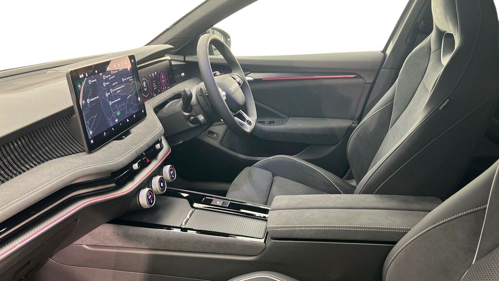 Skoda Superb 1.5 Tsi E-tec Sportline Dsg CX26UPS Grey #2
