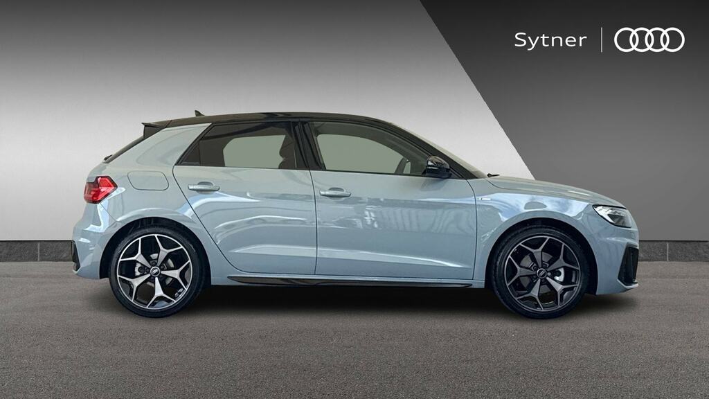 Audi A1 30 Tfsi Black Edition S Tronic FG26JMX Grey #4
