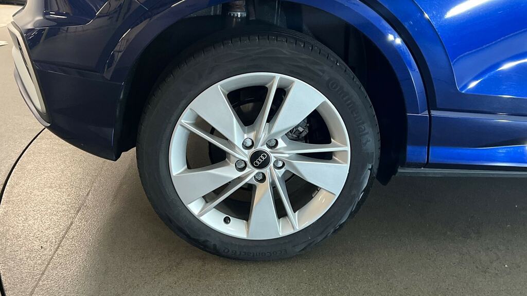 Audi Q2 35 Tfsi S Line S Tronic Tech FP74JOV Blue #5