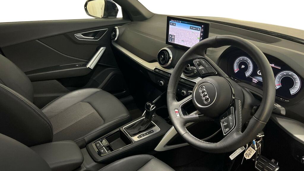 Audi Q2 35 Tfsi S Line S Tronic Tech FP74JOV Blue #6