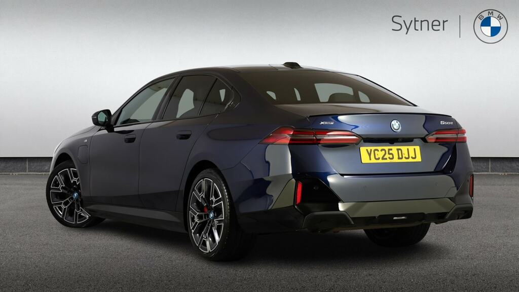 BMW 5 Series 550E Xdrive M Sport Pro Tech Plus Blue #2