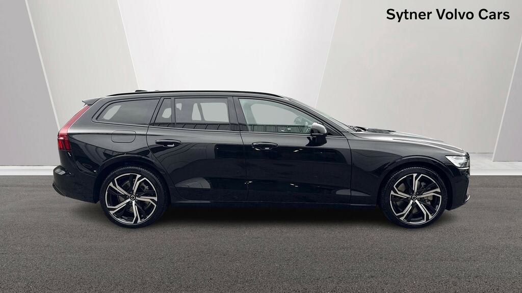 Volvo V60 2.0 T8 455 Phev Ultra Dark Awd PE26YCO Black #3