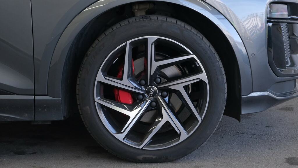 Audi Q6 E-Tron 285Kw Qtro 100Kwh Edition 1 YG75SWX Grey #5
