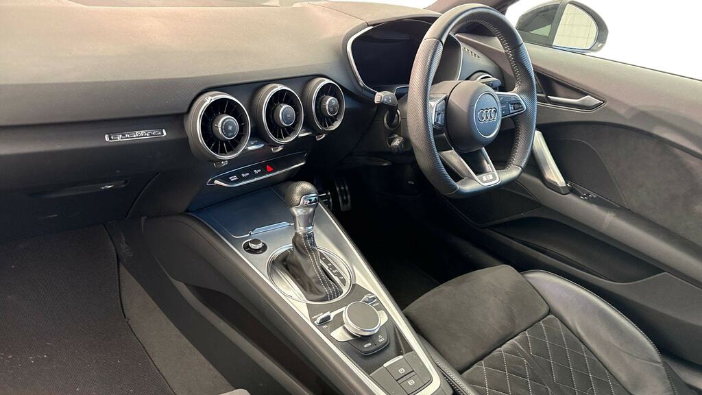 Audi TT 45 Tfsi Quattro Black Edition S Tronic Tech YF20KUV Grey #2