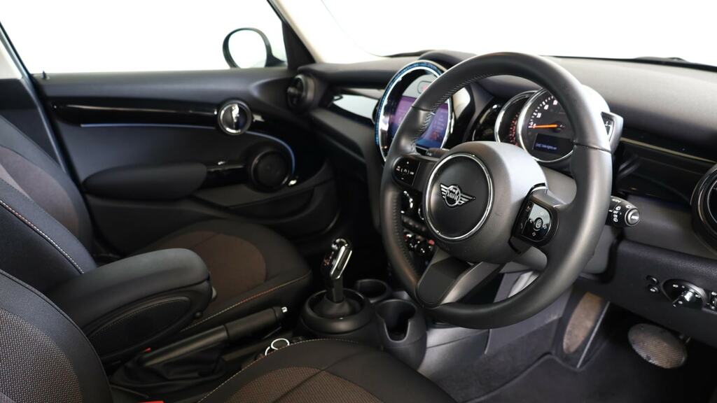 Mini Hatch 1.5 Cooper Classic Premium FE72YUN Blue #6