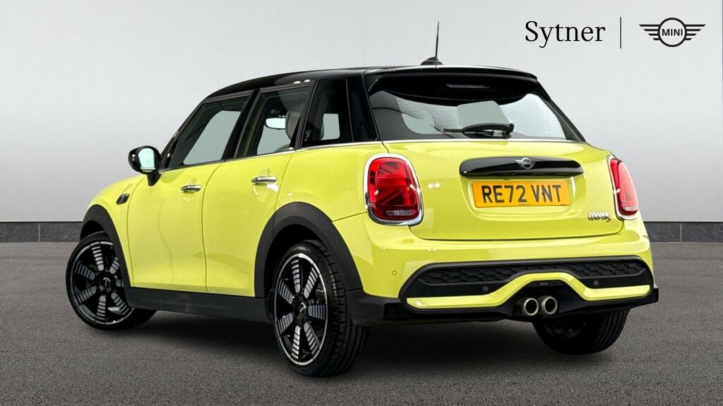 Mini Hatch 2.0 Cooper S Exclusive Premium Plus RE72VNT Yellow #2