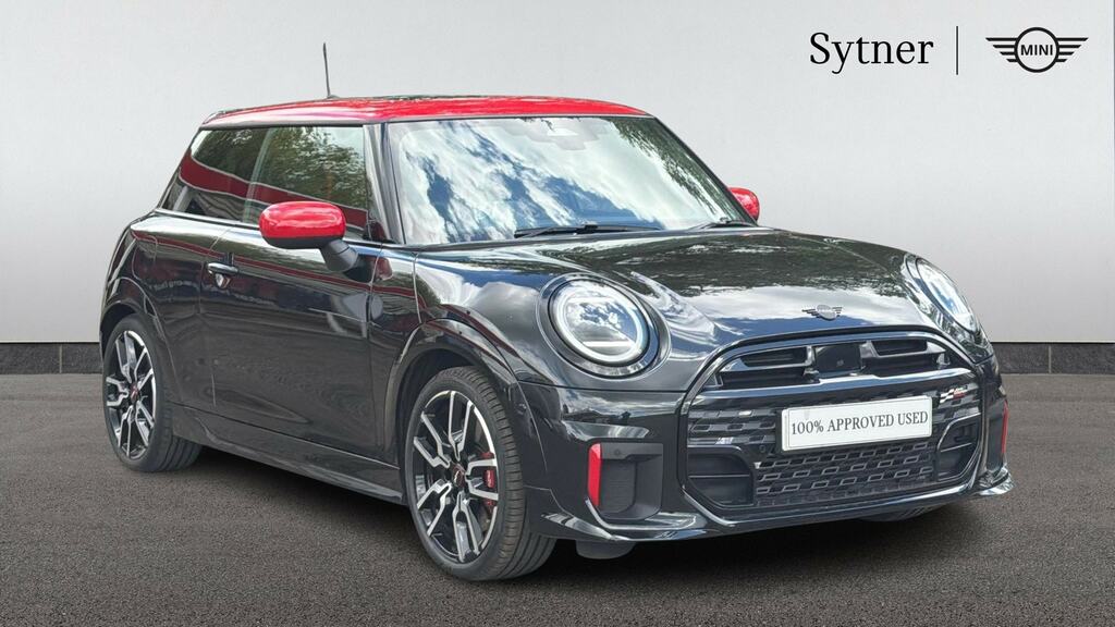 Mini Hatch 2.0 John Cooper Works Premium Black