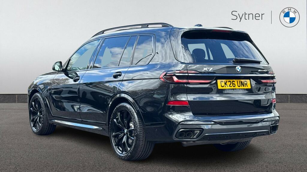 BMW X7 Xdrive40i Mht M Sport Step Black #2