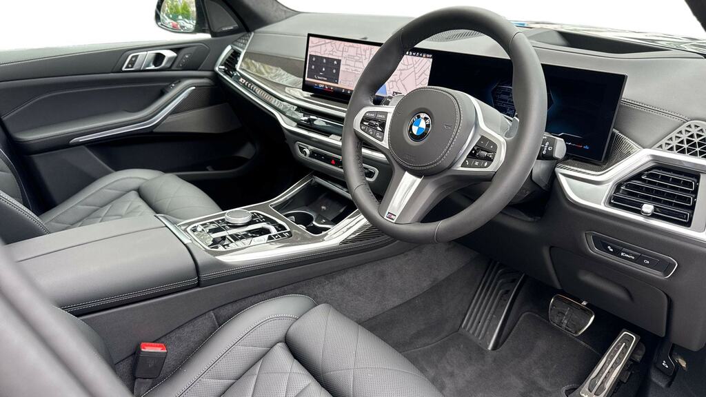 BMW X7 Xdrive40i Mht M Sport Step Black #6