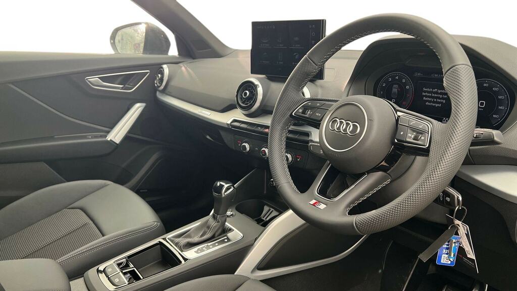 Audi Q2 35 Tfsi S Line S Tronic Cs CX26VLF Grey #6