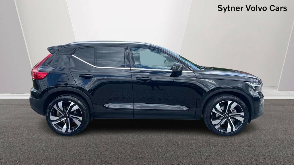 Volvo XC40 2.0 B4p Ultra Bright BP24YBO Black #3